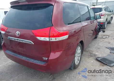 2012 Toyota Sienna Limited 7 Passenger z USA, uszkodzony, nr VIN 5TDDK3DC9CS042928